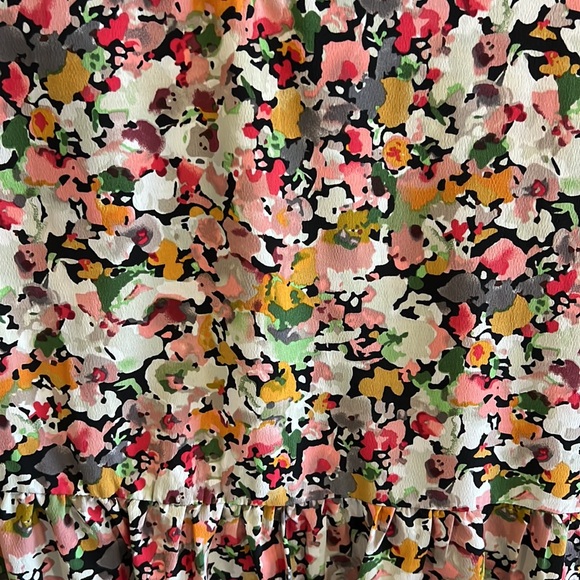 Floral Peplum Bobeau Blouse - Picture 6 of 6